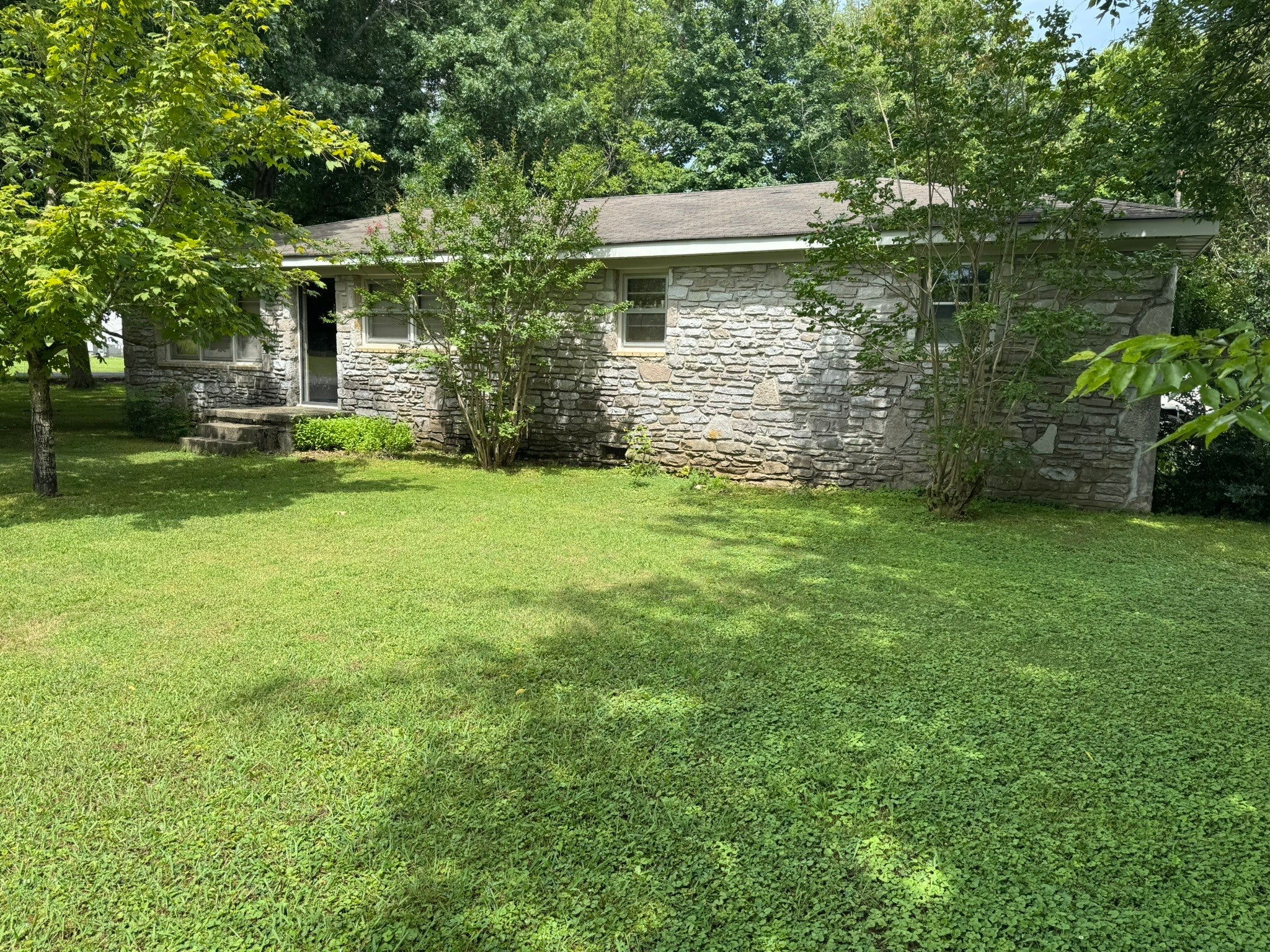 Photo of Listing #2943044