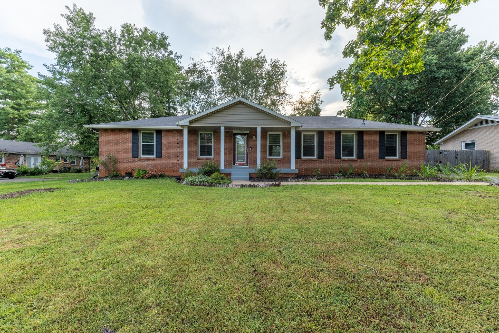 Photo of Listing #2943139