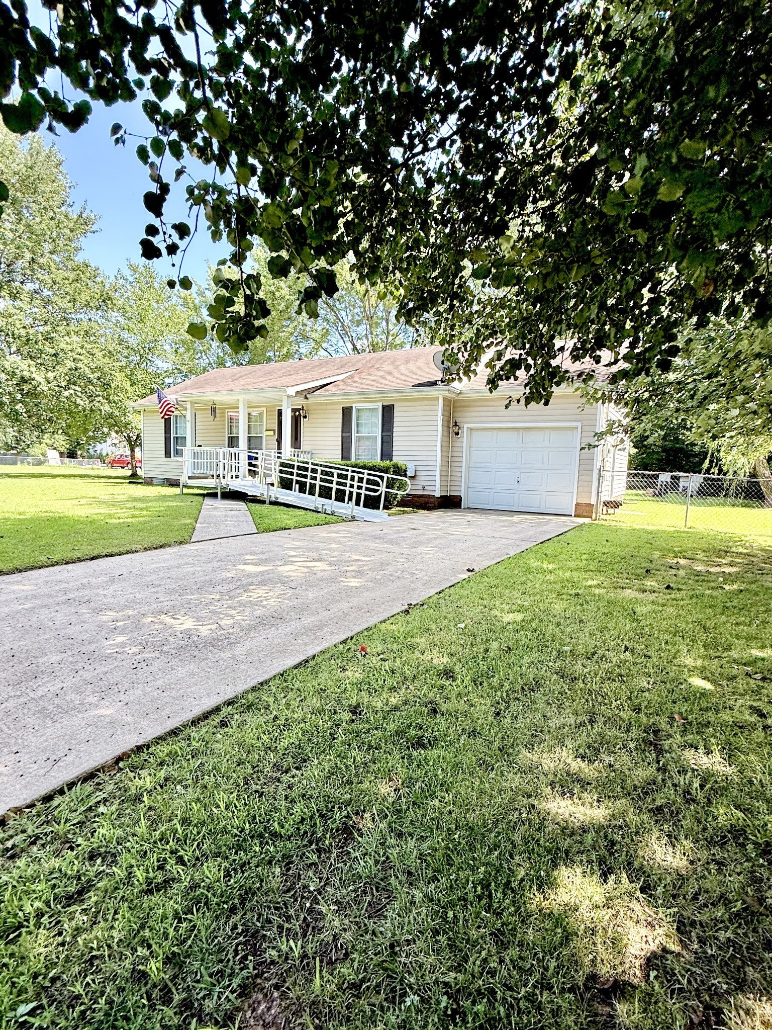 Photo of Listing #2943156