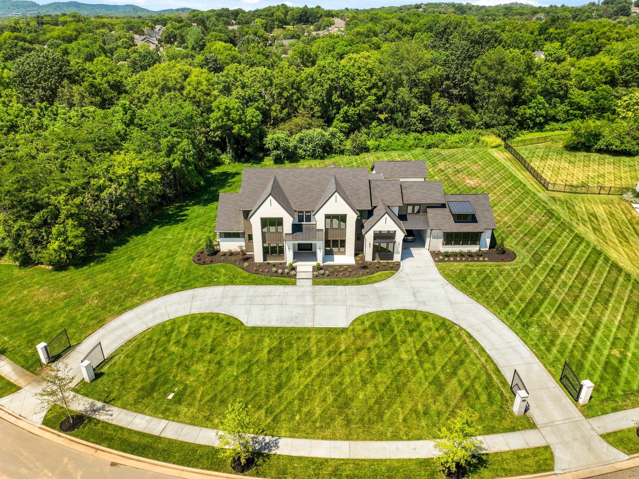 Photo of Listing #2943363