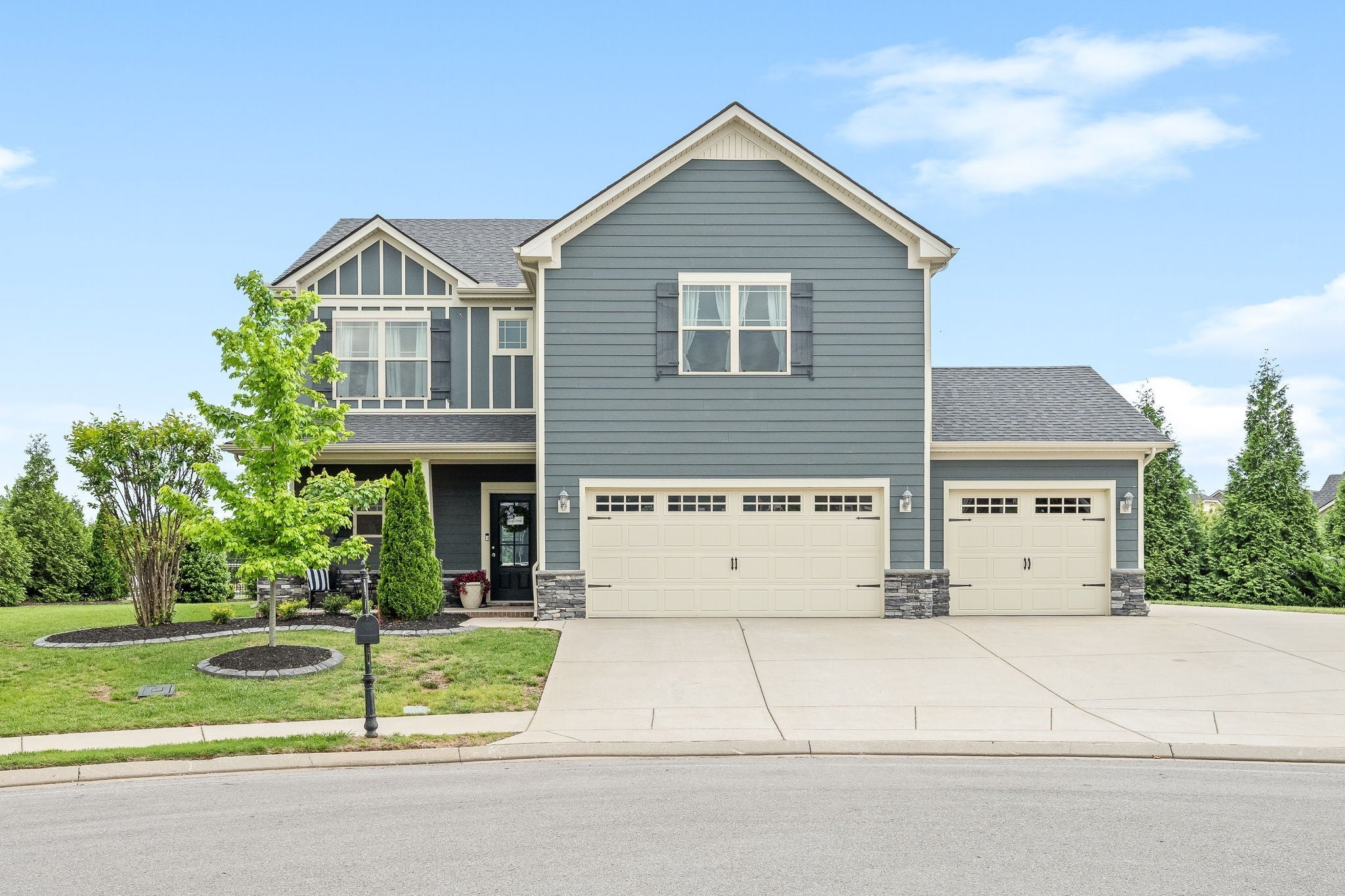 Photo of Listing #2943370
