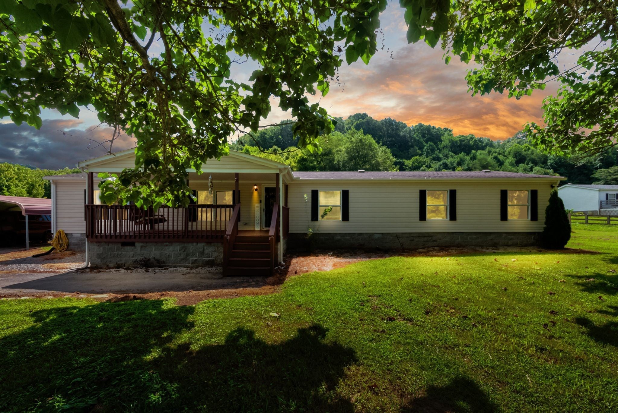Photo of Listing #2943496
