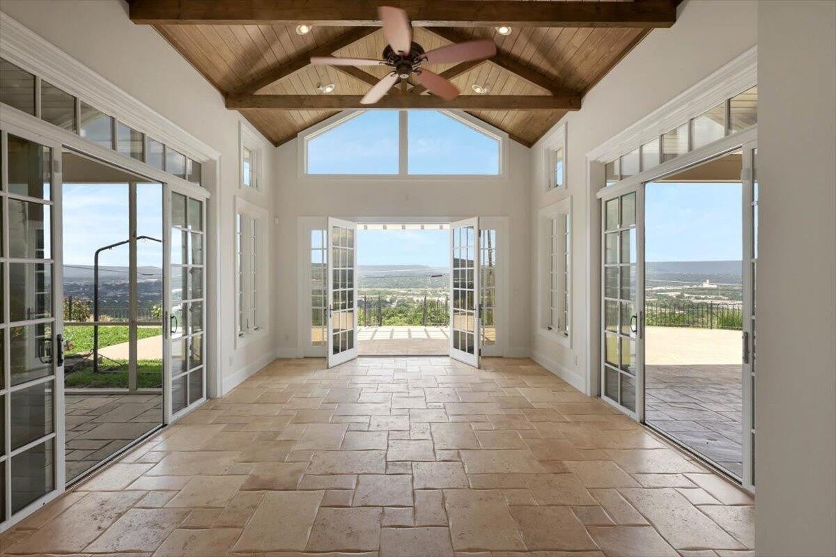 Photo of Listing #2943601