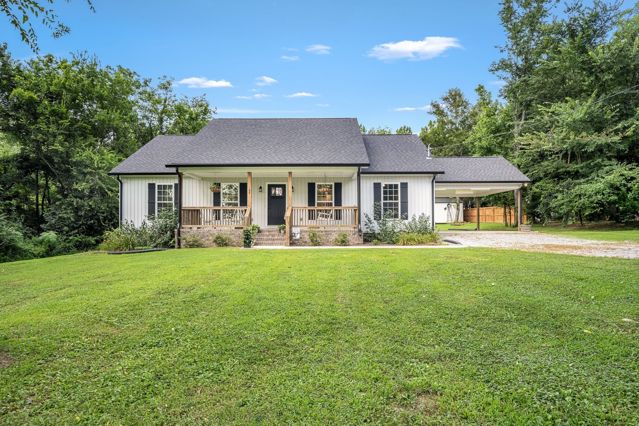 Photo of Listing #2943613