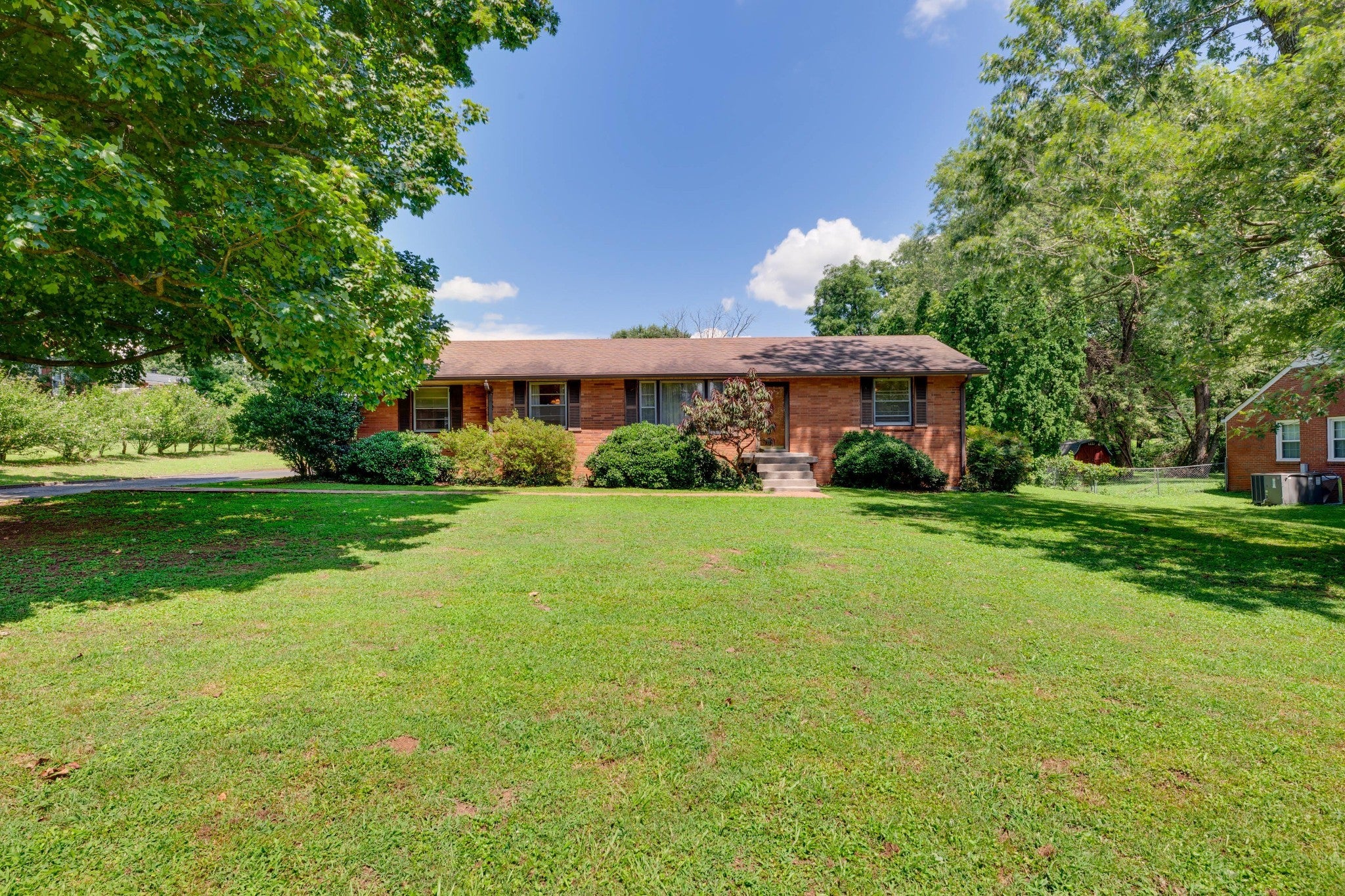 Photo of Listing #2943634
