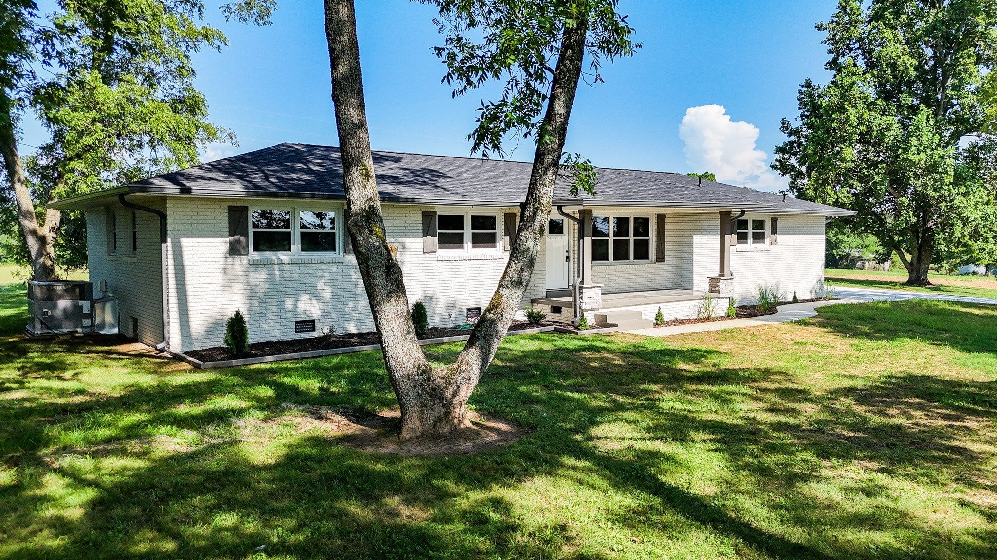 Photo of Listing #2943772