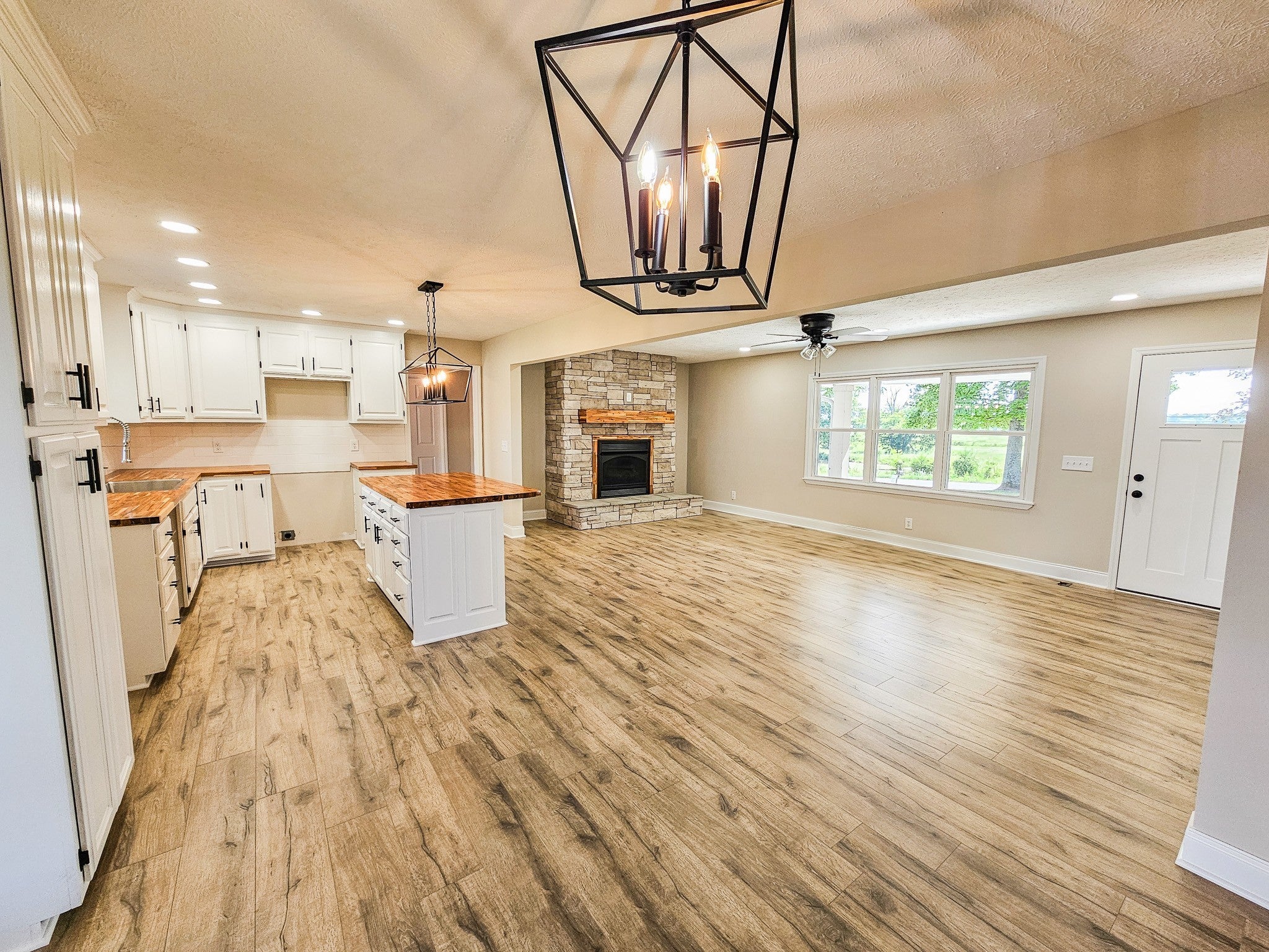 Photo of Listing #2943772