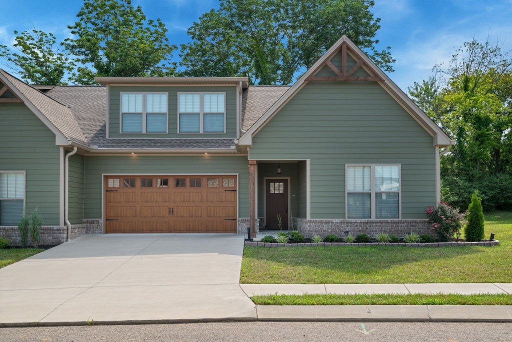 2055 Rylee Way, Greenbrier