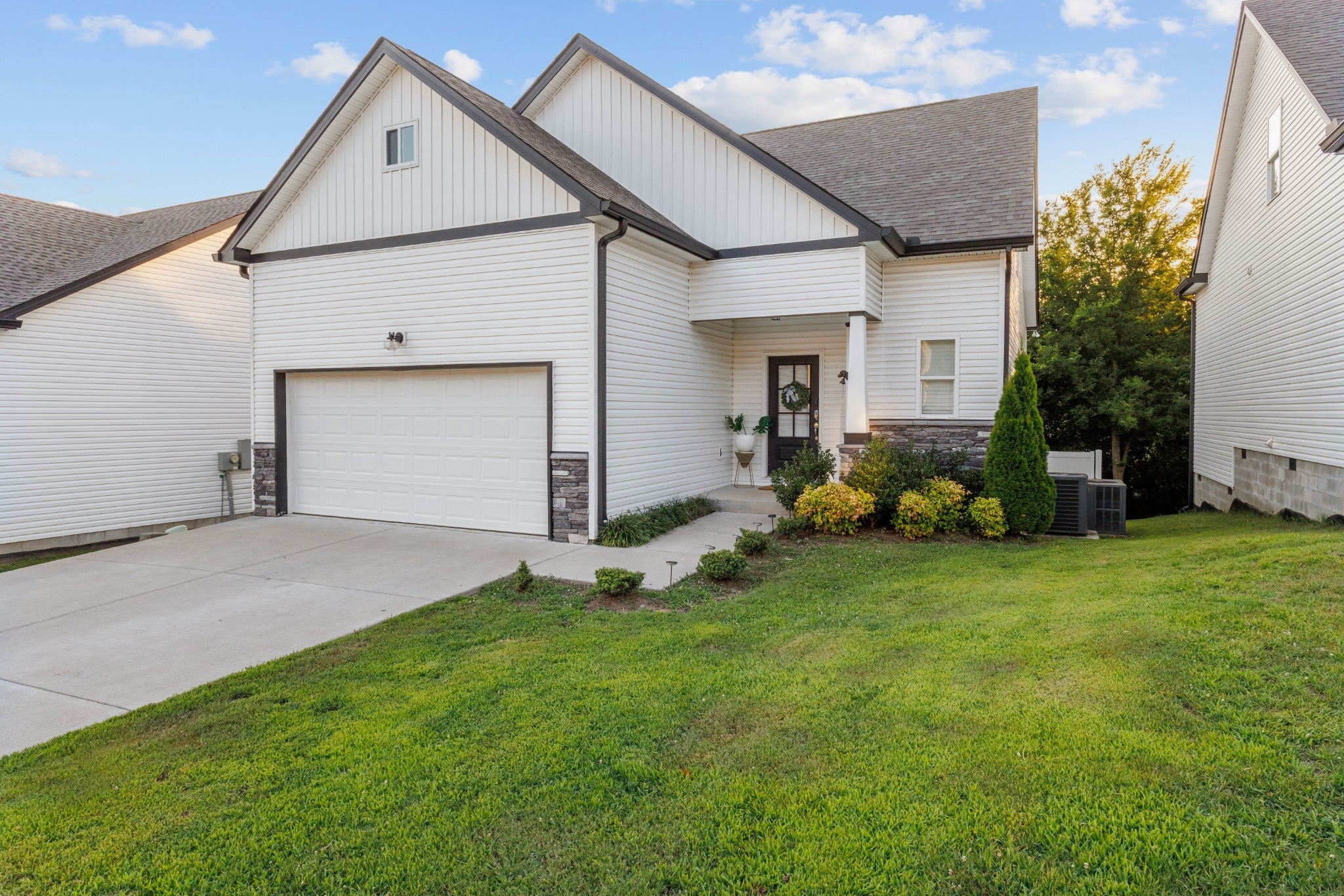 Photo of Listing #2943819