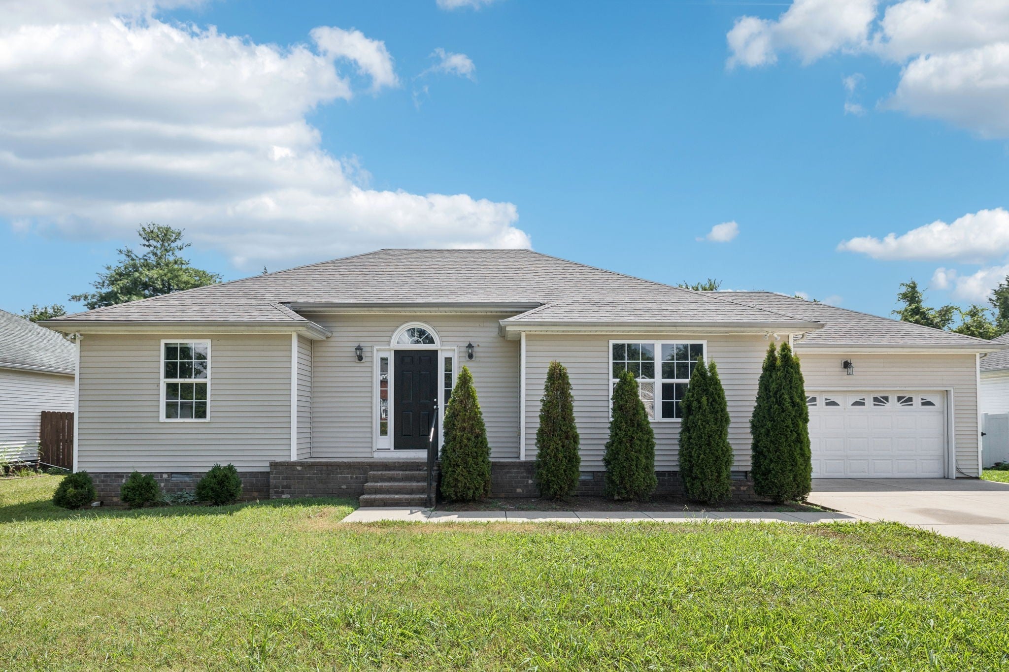 Photo of Listing #2944017