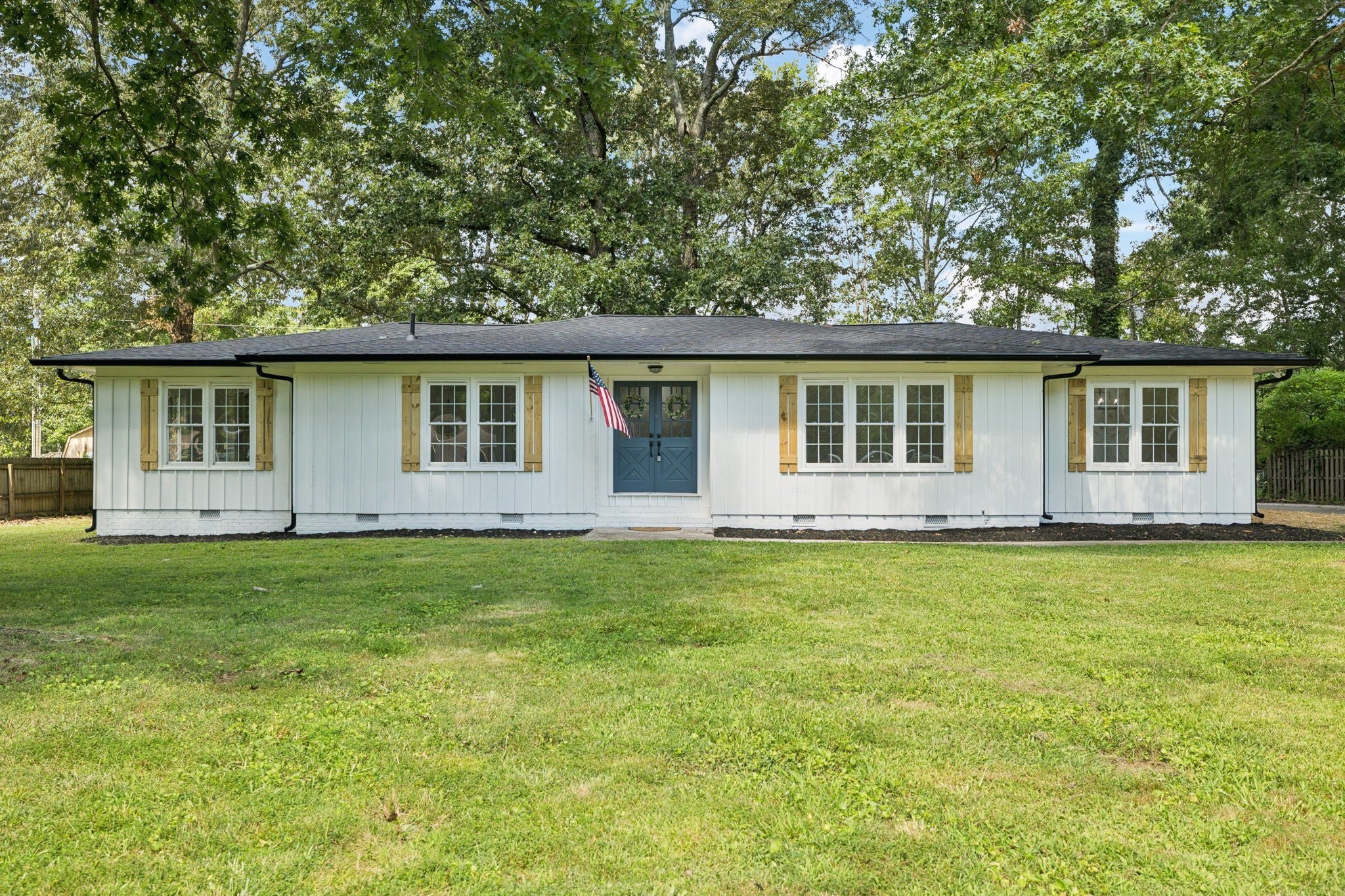 Photo of Listing #2944040