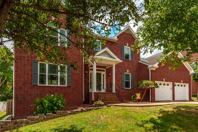 717 Vauxhall Dr, Nashville