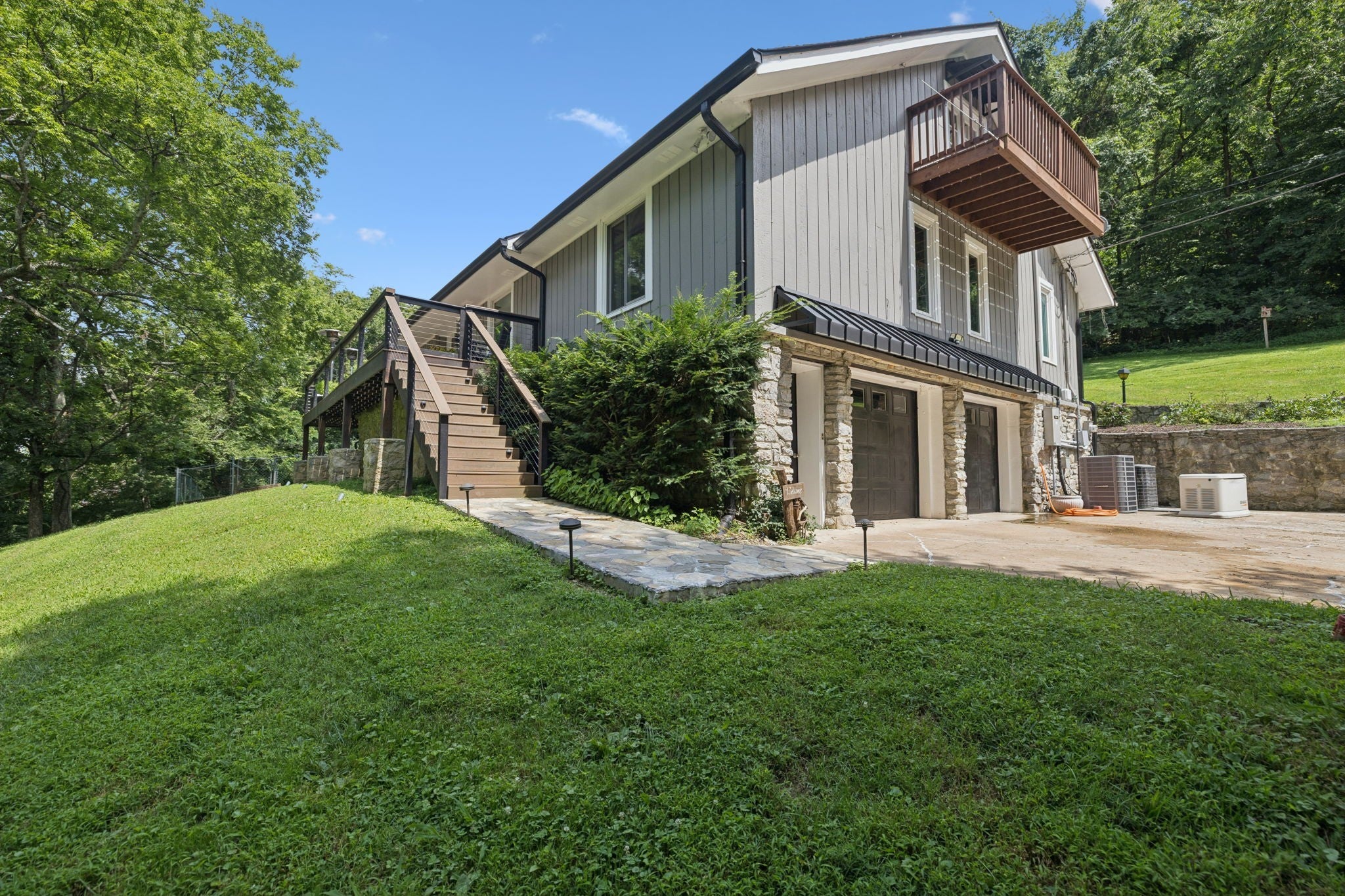 Photo of Listing #2944172