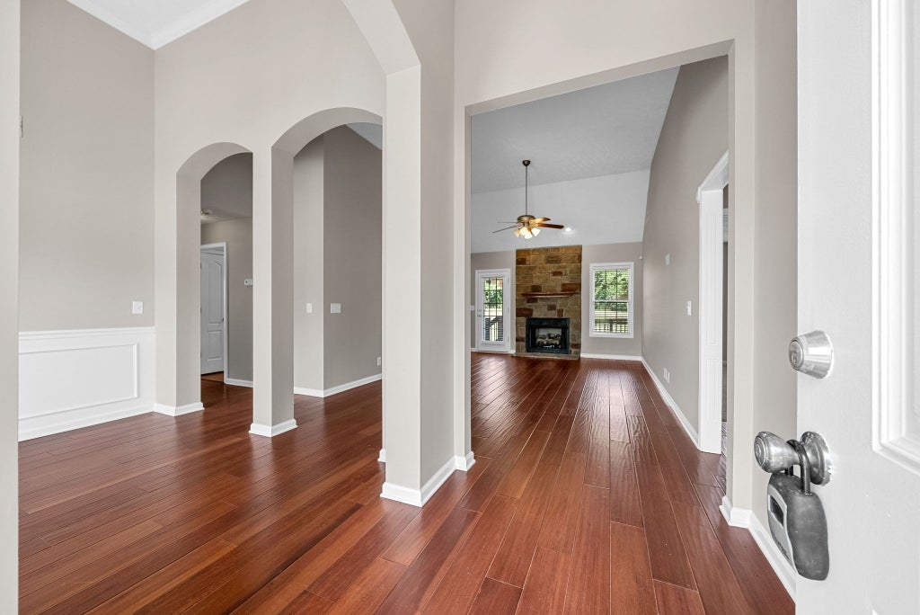 708 W Accipiter Cir, Clarksville