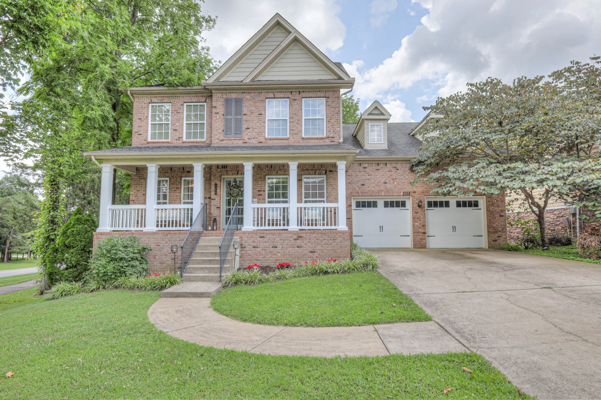 Photo of Listing #2944416