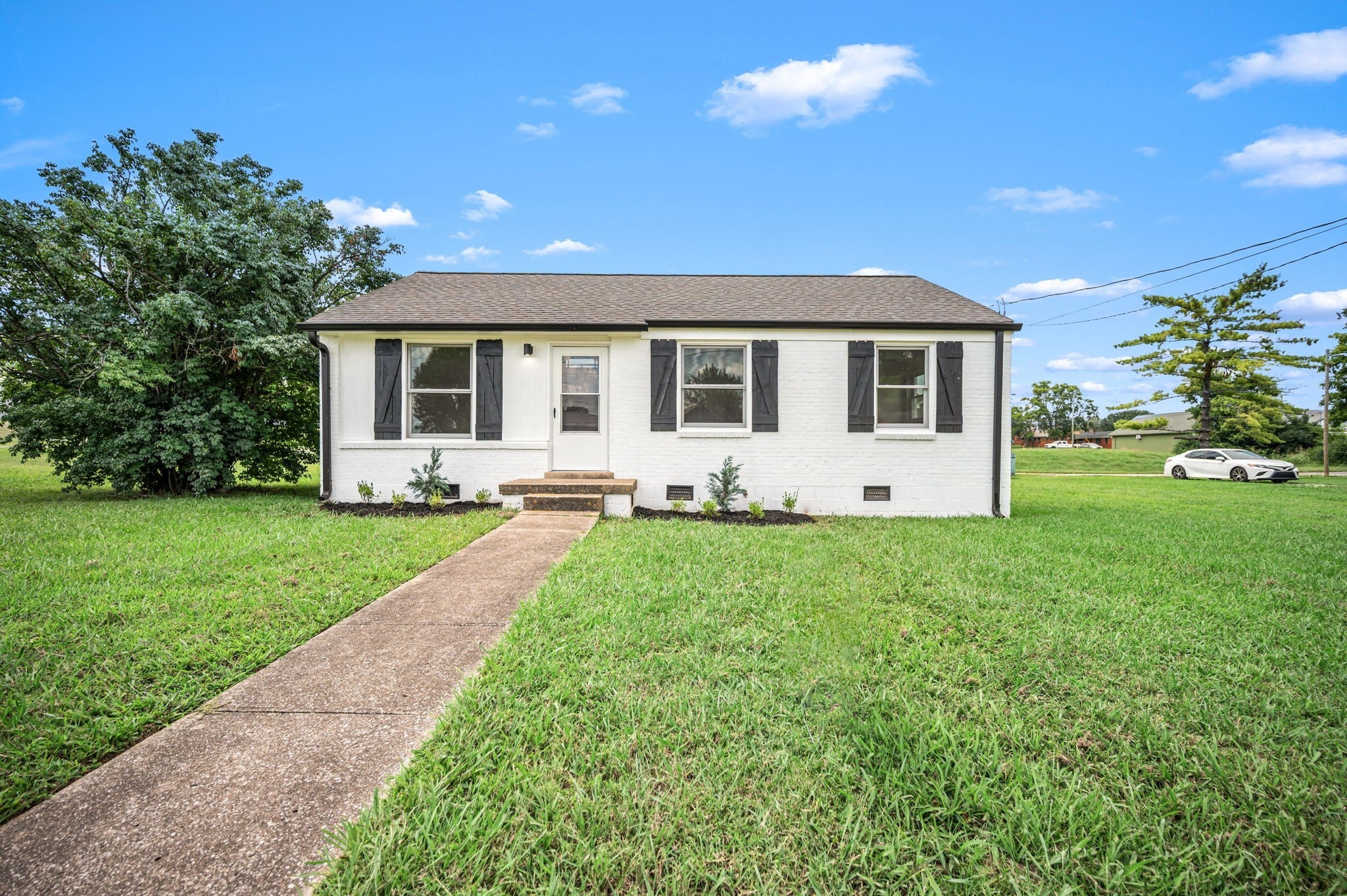 Photo of Listing #2944657