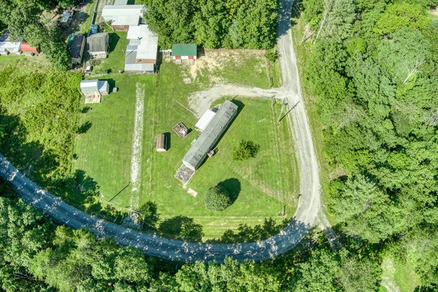 1043 Sitting Bull Point, Crossville