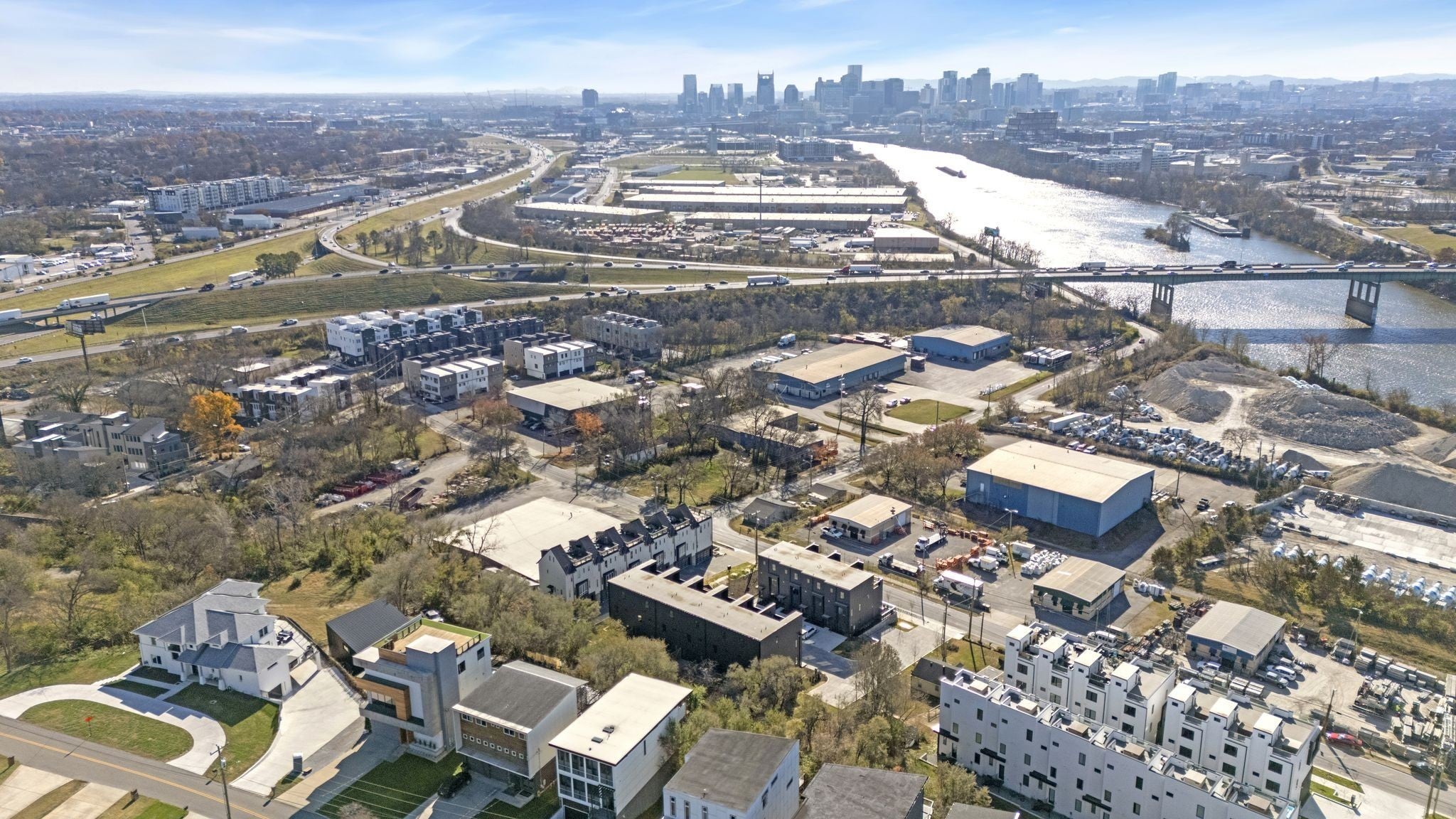 Photo of Listing #2945315