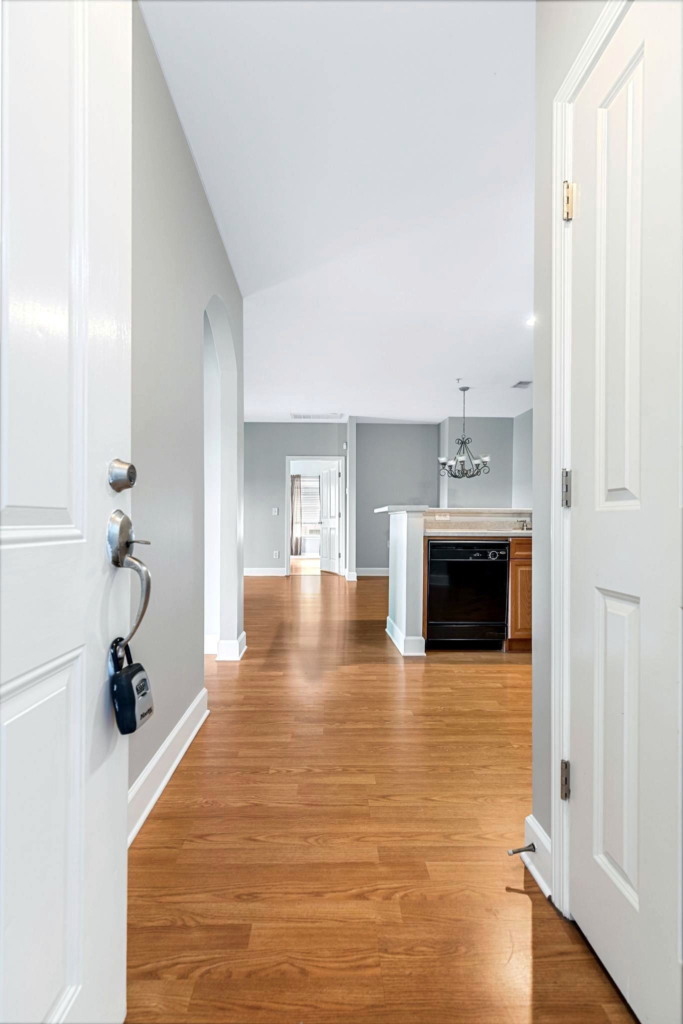 Photo for MLS 2945332 in 7234 Althorp Way 7 Nashville, TN - 37211