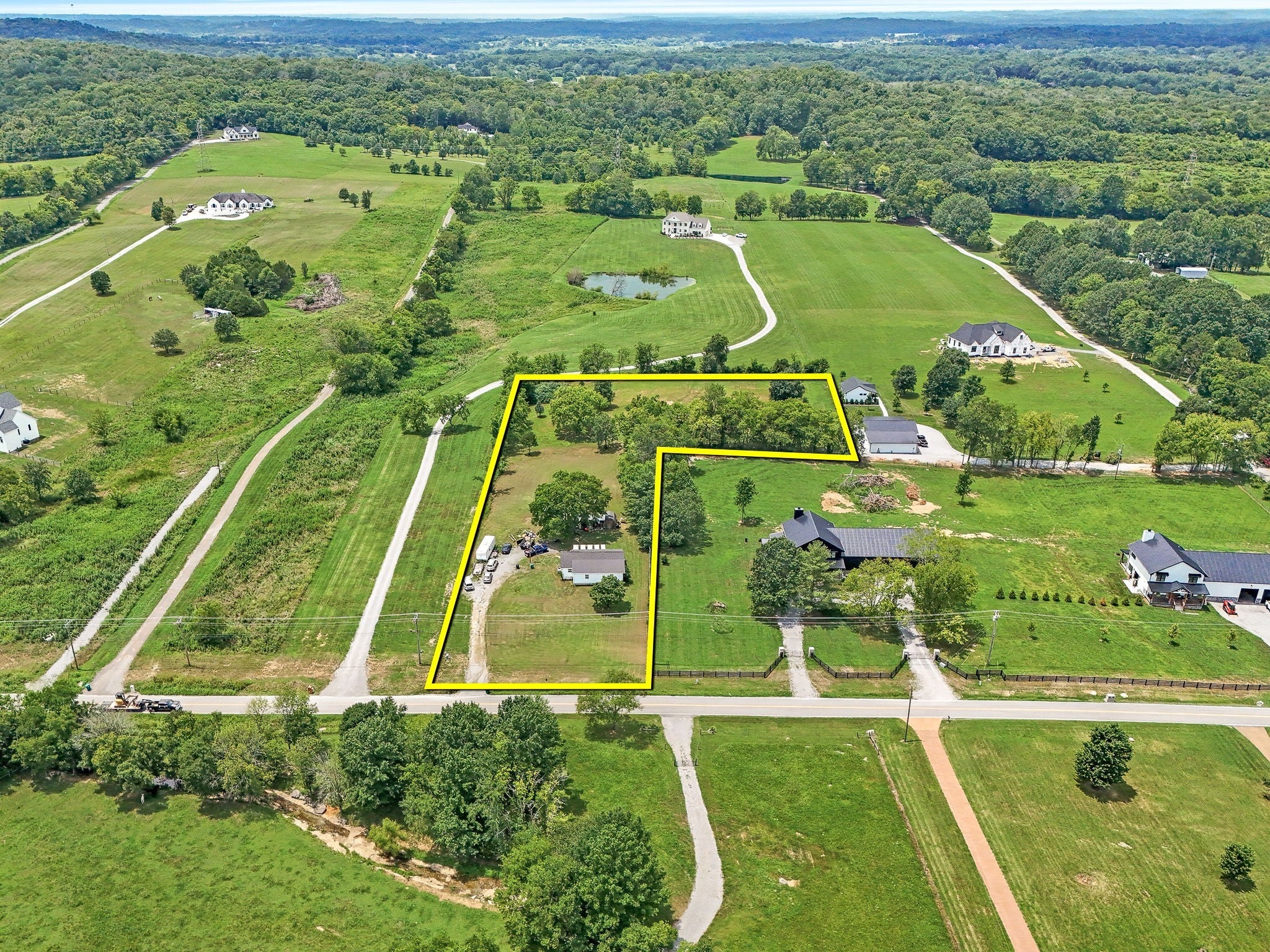 Photo of Listing #2945920