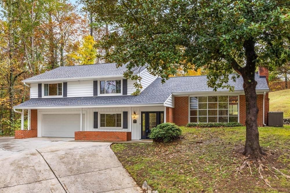 Photo of Listing #2945957