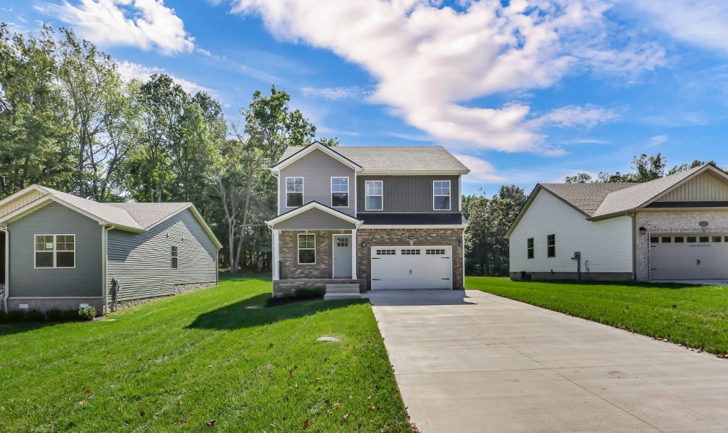 152 Irish Hills, Clarksville