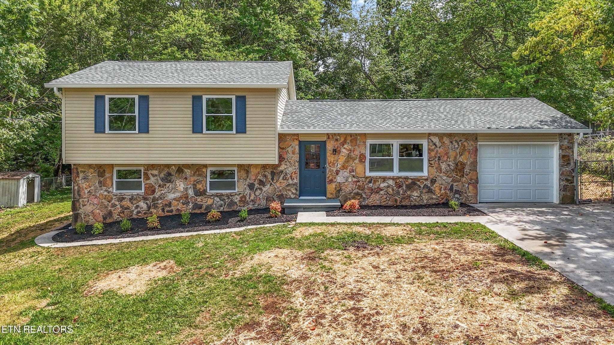 Photo of Listing #2946348