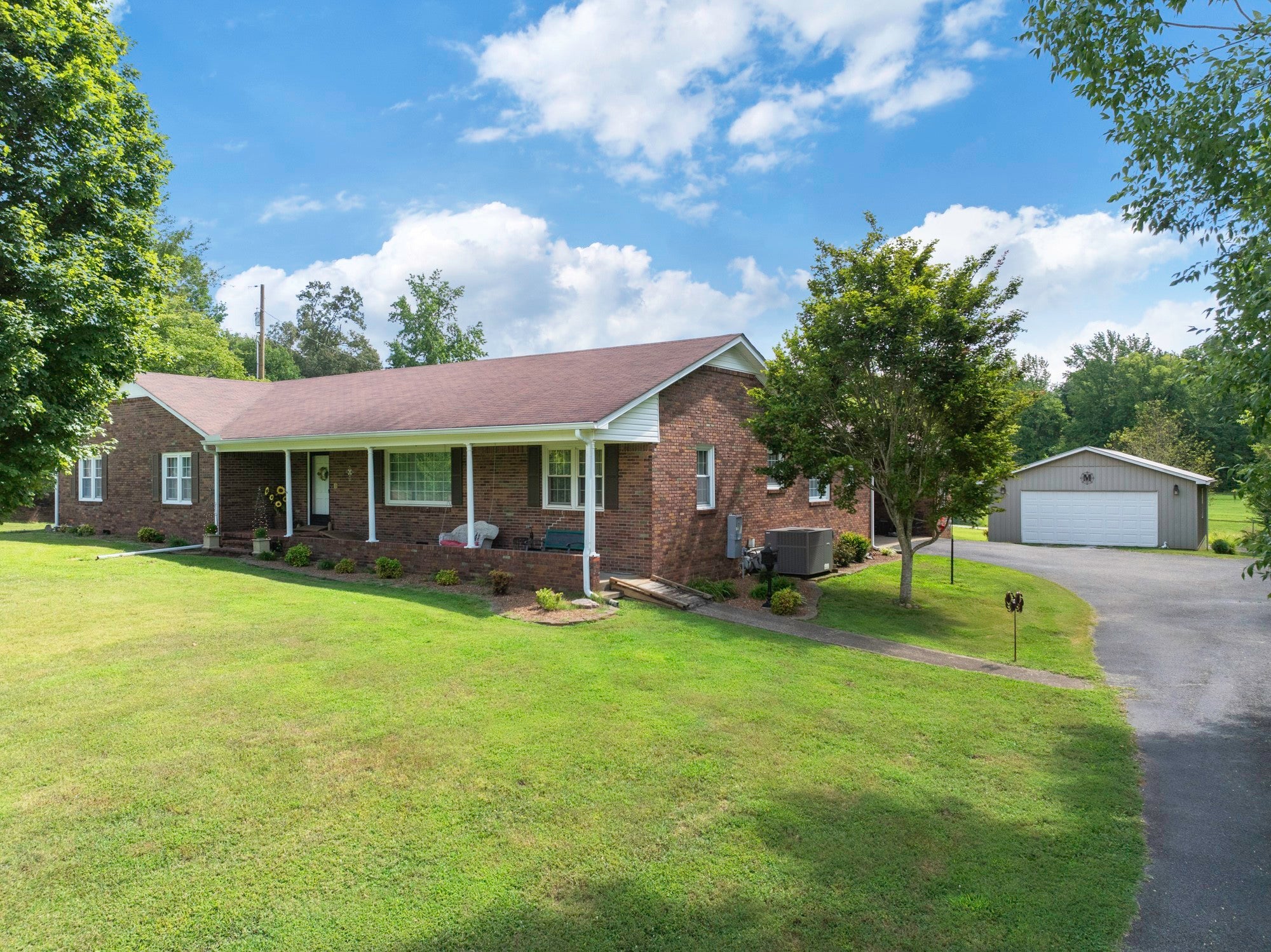 Photo of Listing #2946453