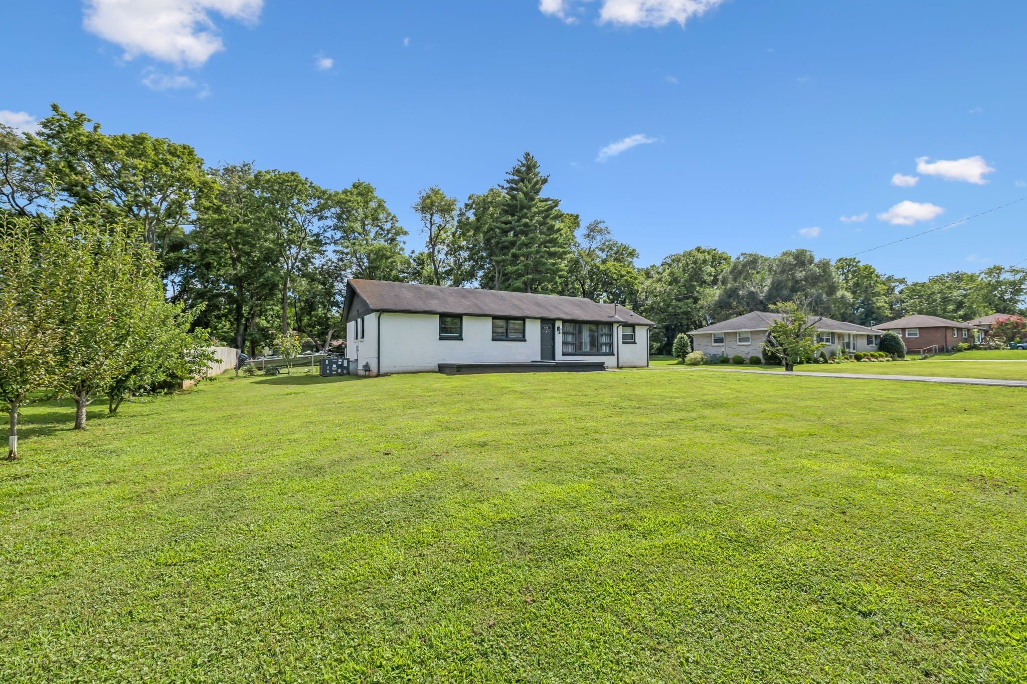 Photo of Listing #2946732