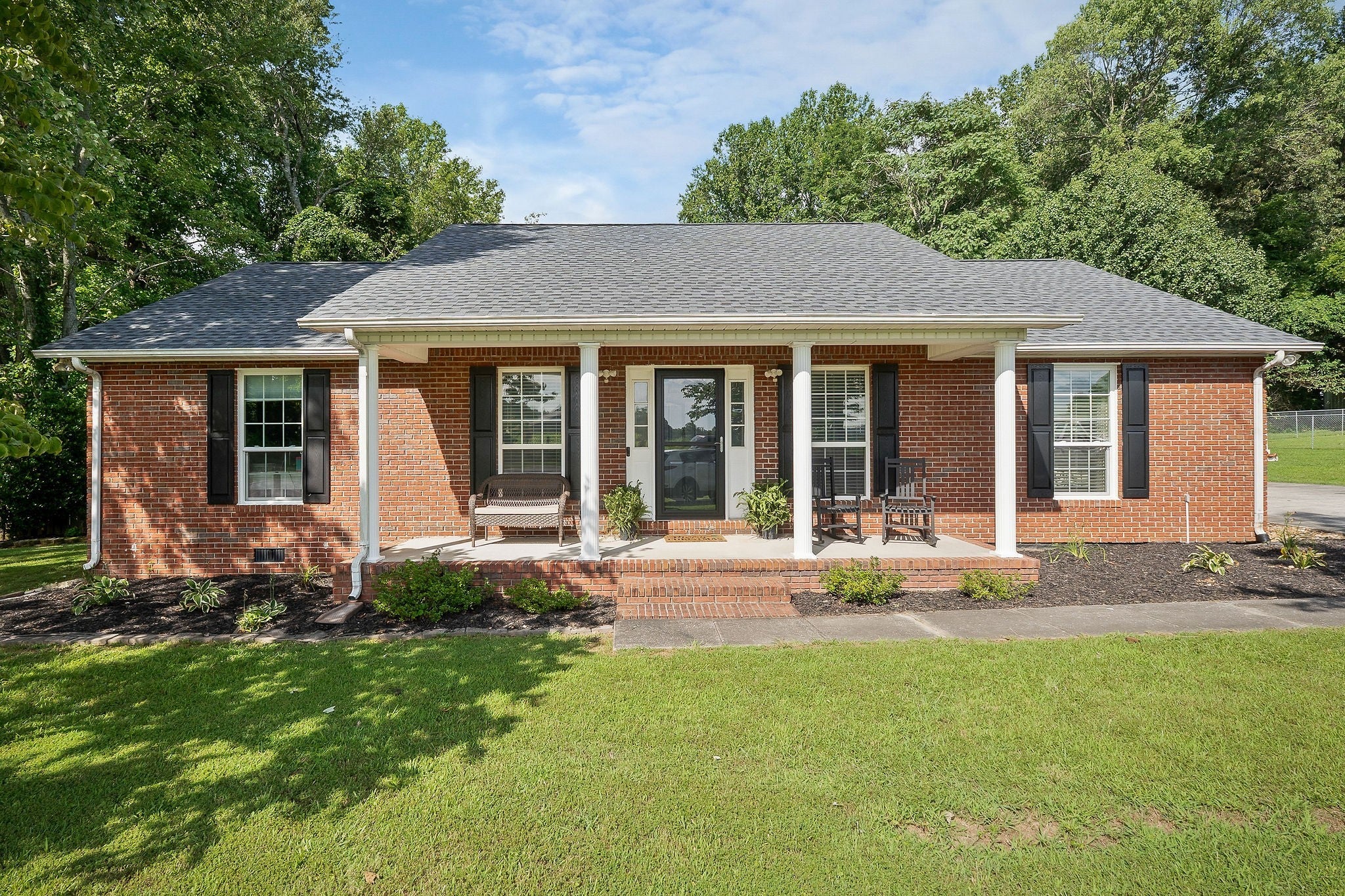 Photo of Listing #2946852