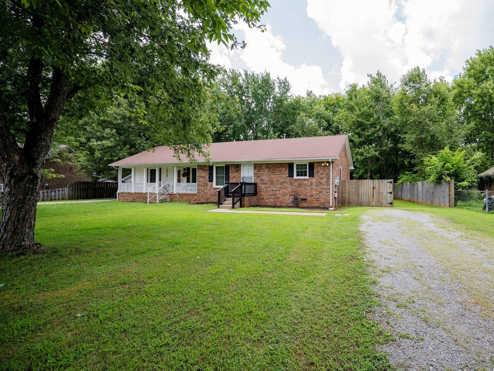 Photo of Listing #2946920