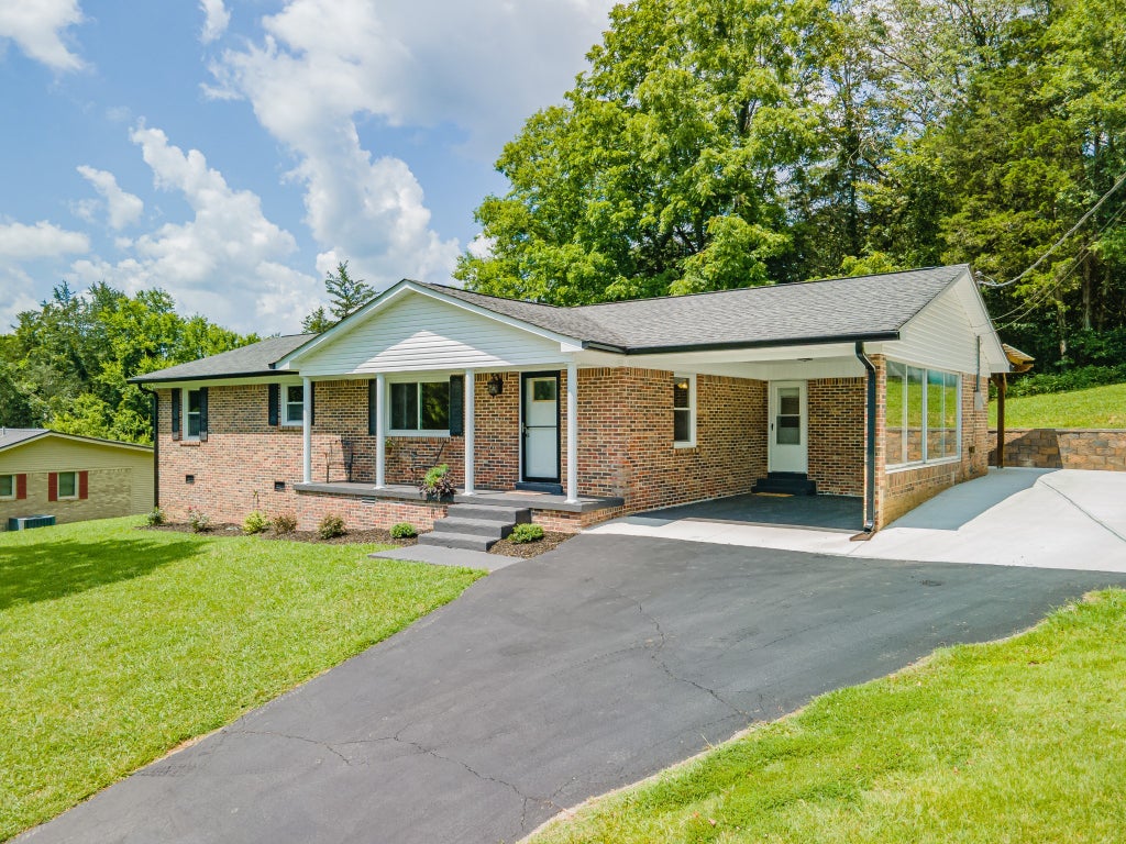 308 Longview Dr, Pulaski