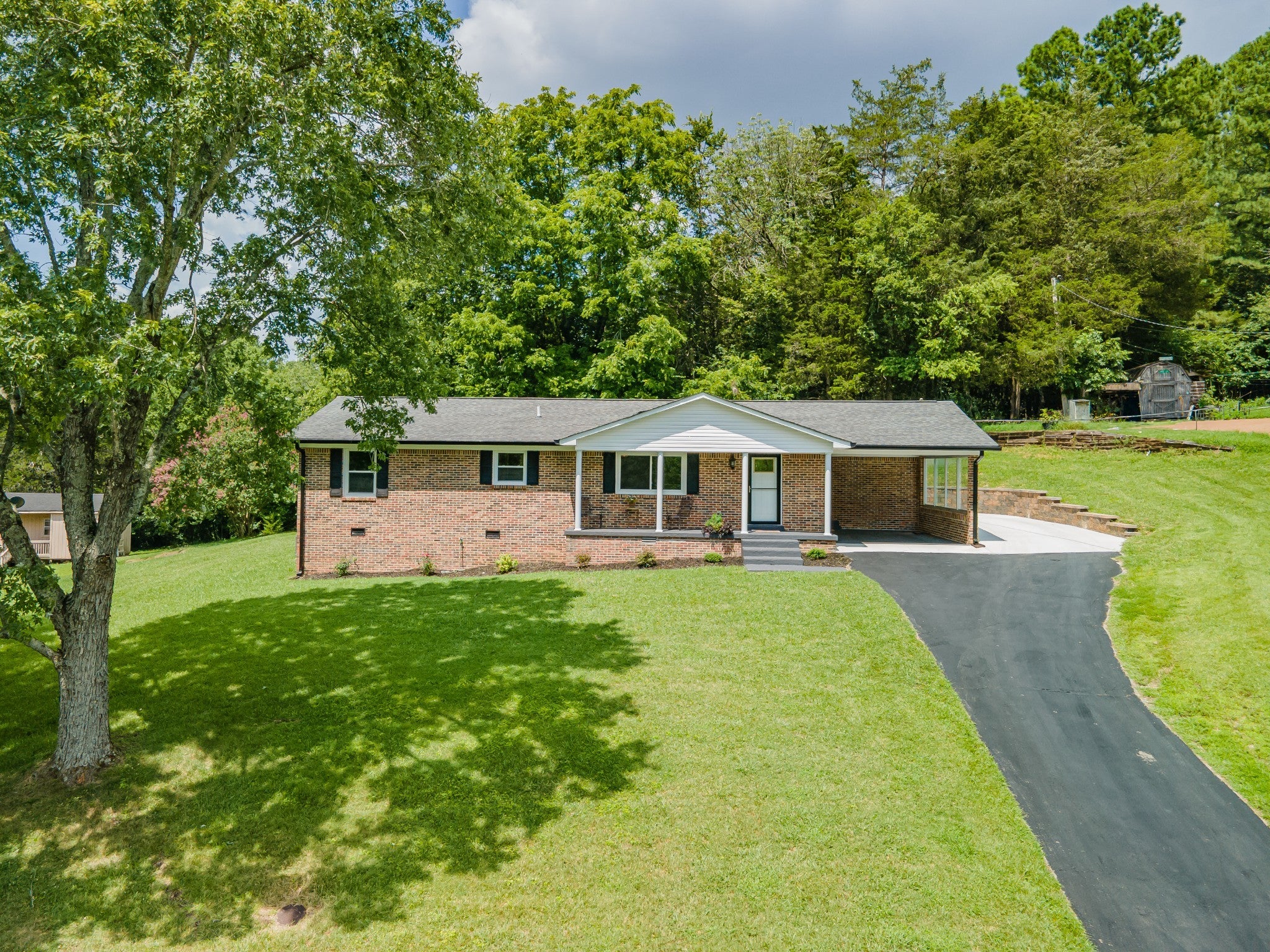 Photo of Listing #2946921