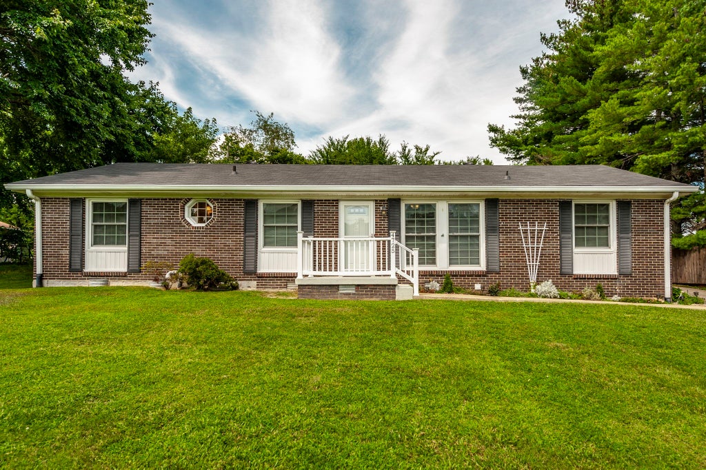 4725 Austin Peay Hwy, Westmoreland