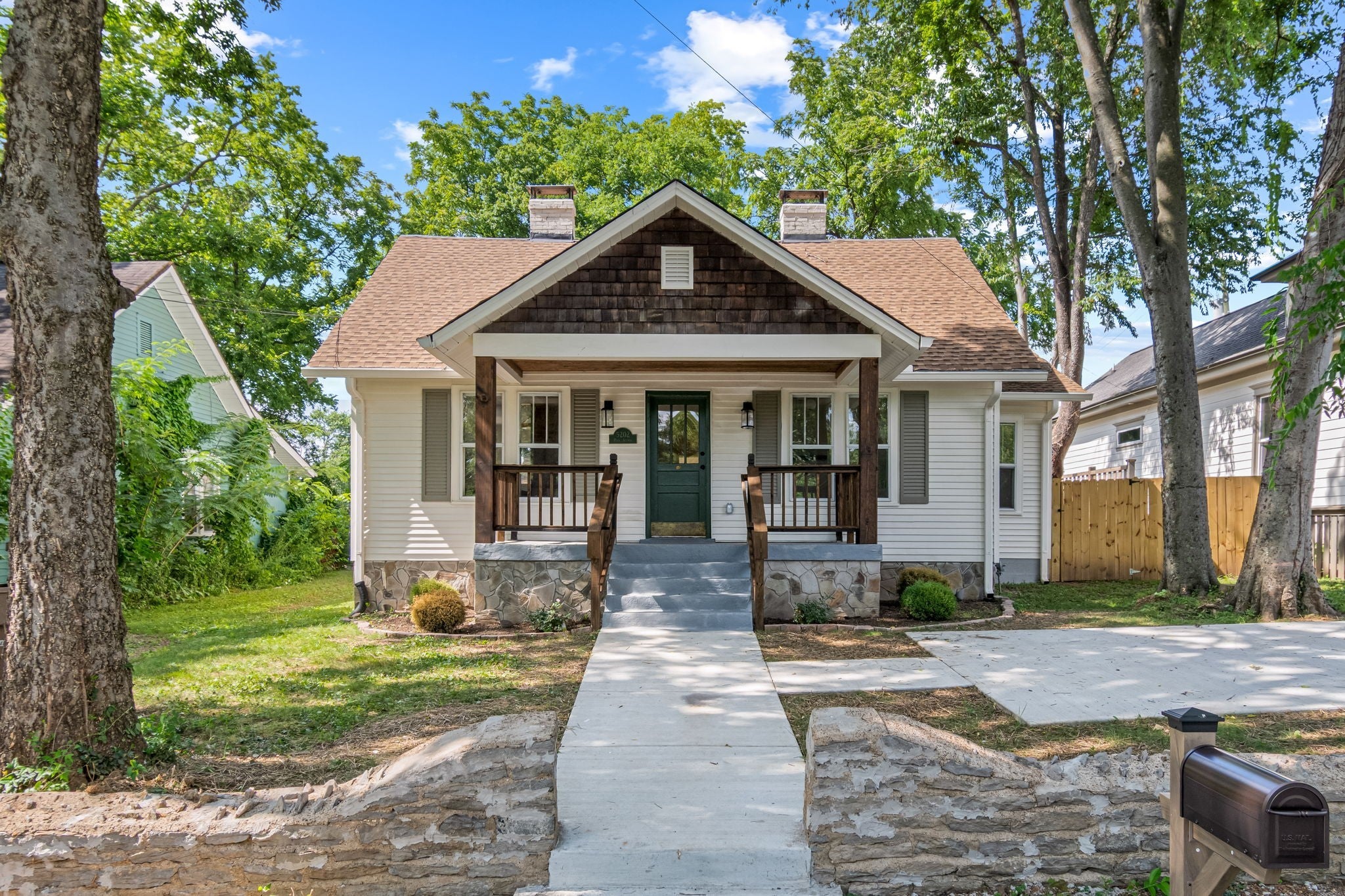 Photo of Listing #2955083