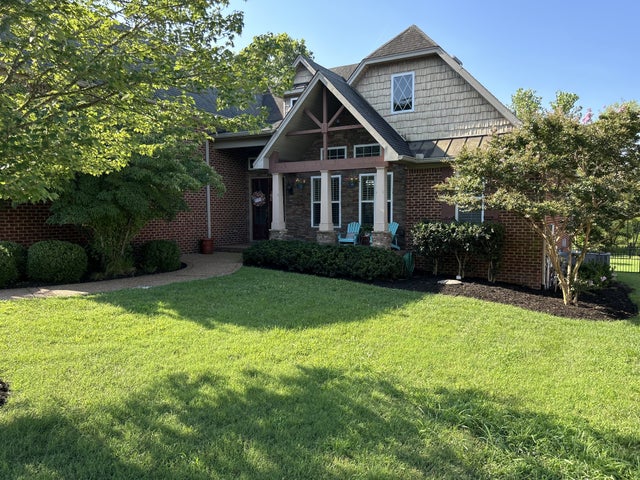 3805 Leona Pass, Hermitage