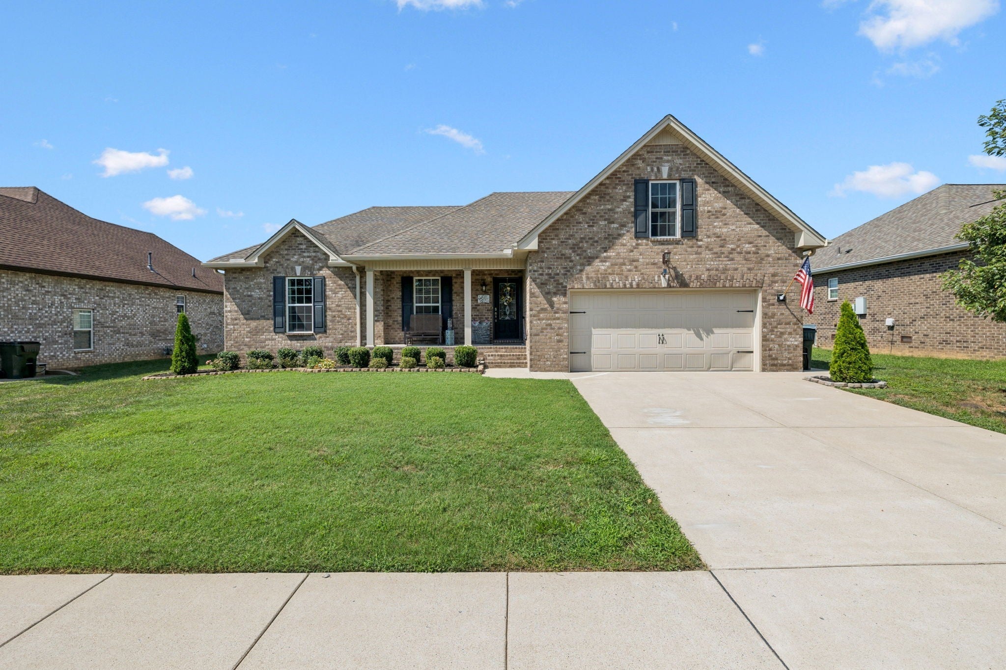 Photo of Listing #2957833