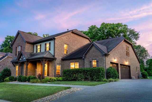 1111 Vinings Blvd, Gallatin