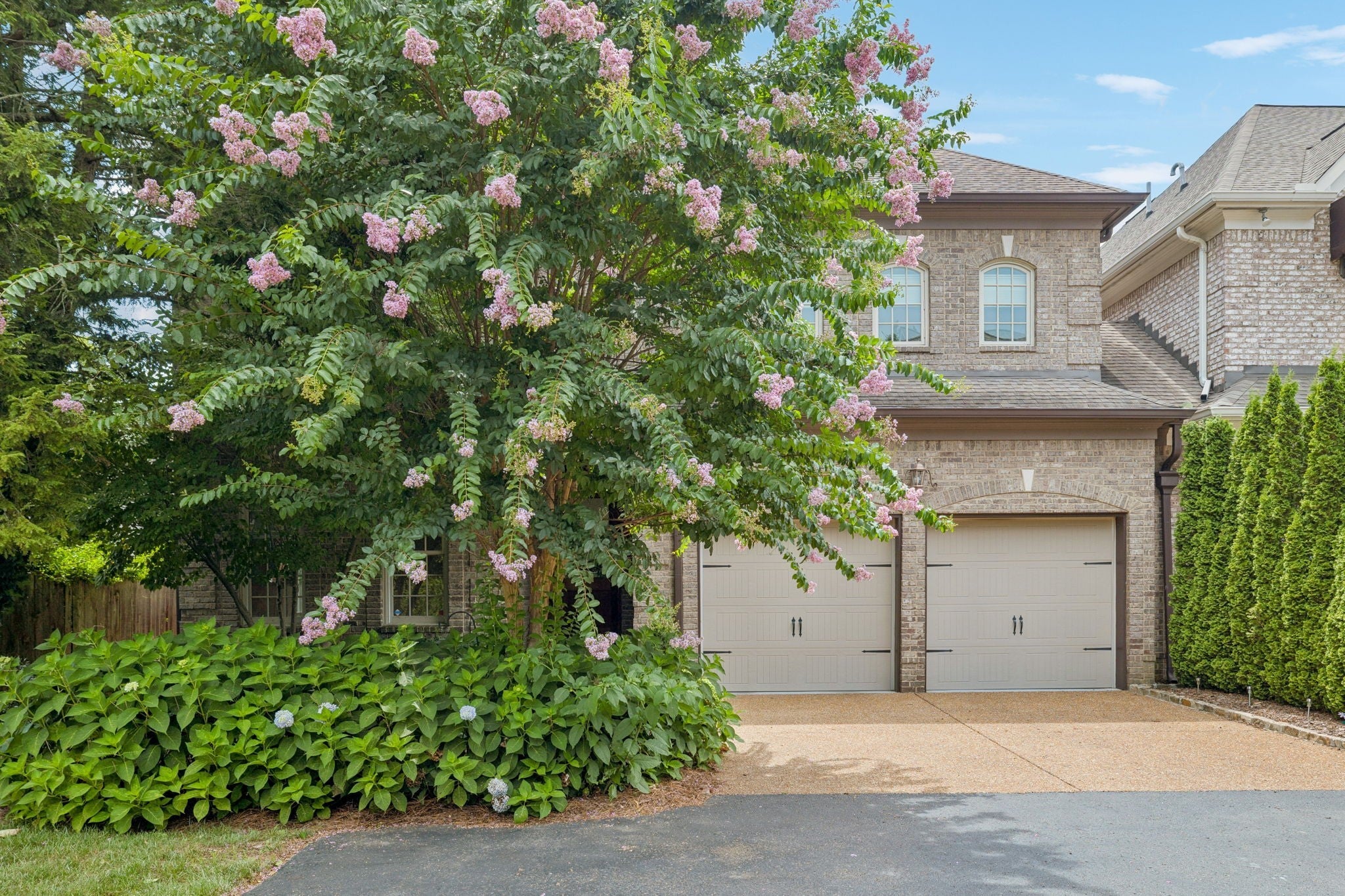 Photo of Listing #2958456