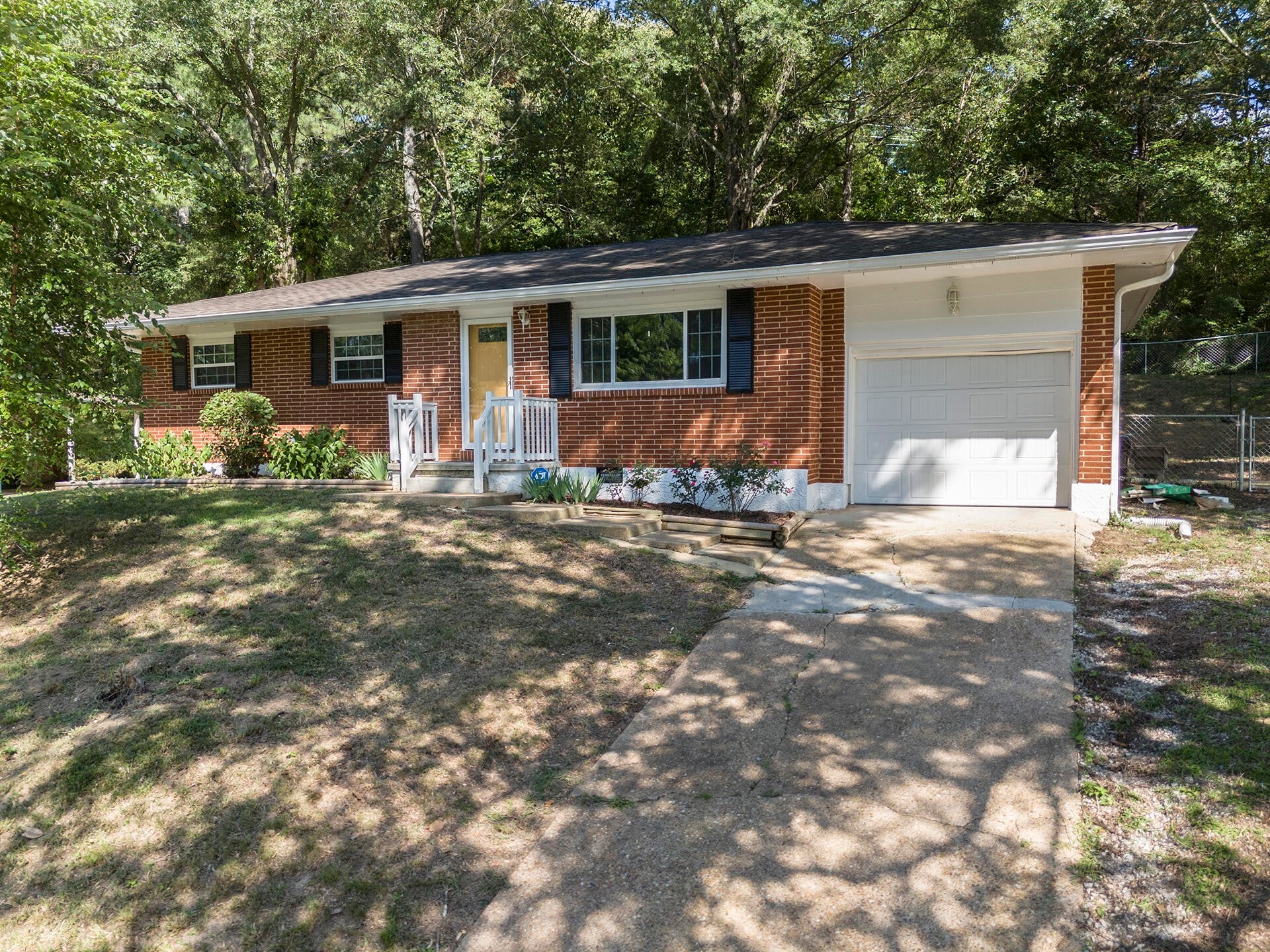 Photo of Listing #2958577