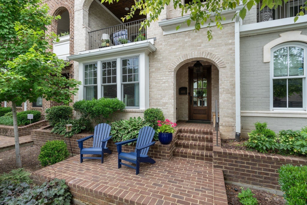 3614b West End Ave, Nashville