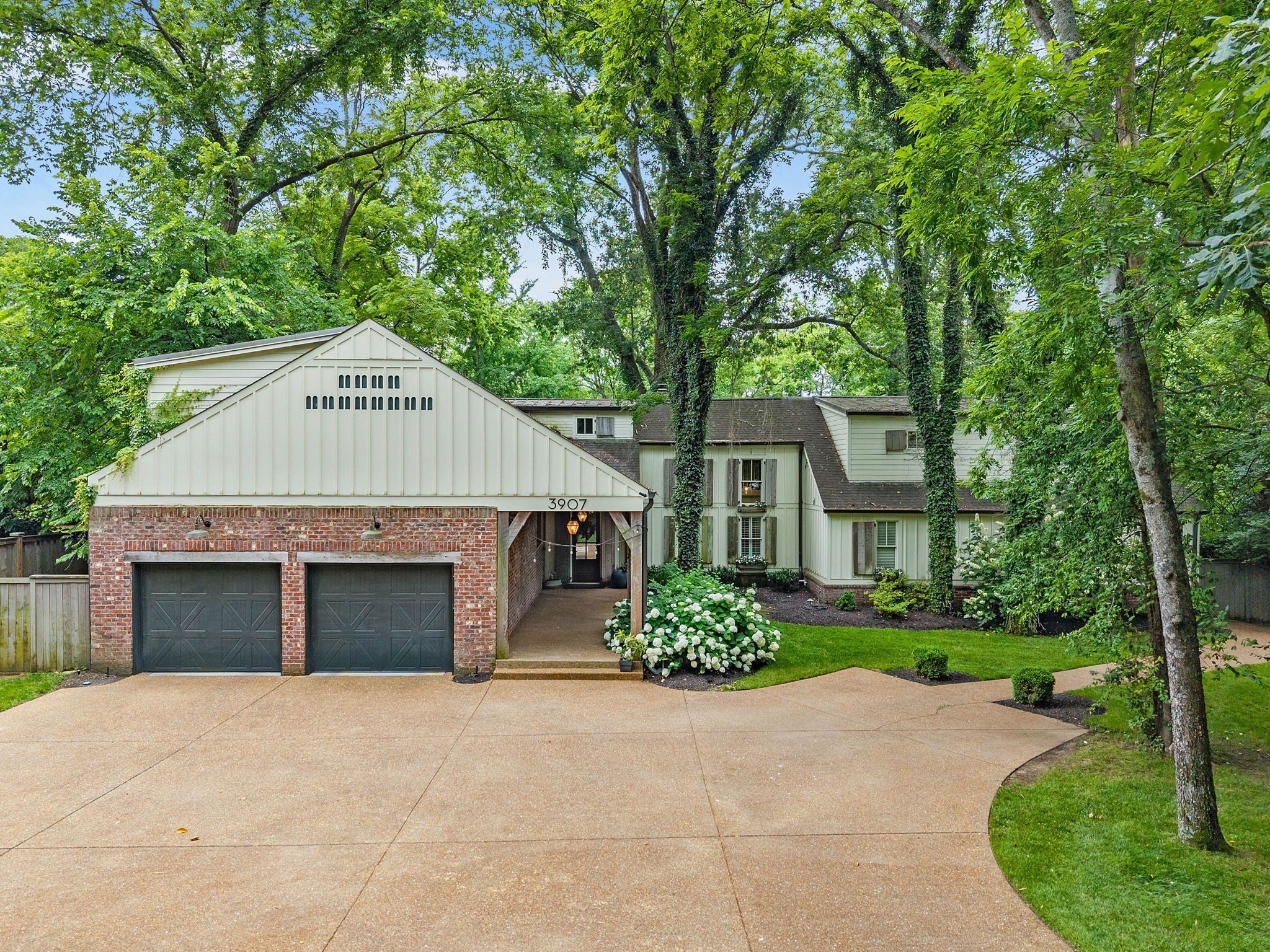 Photo of Listing #2963776