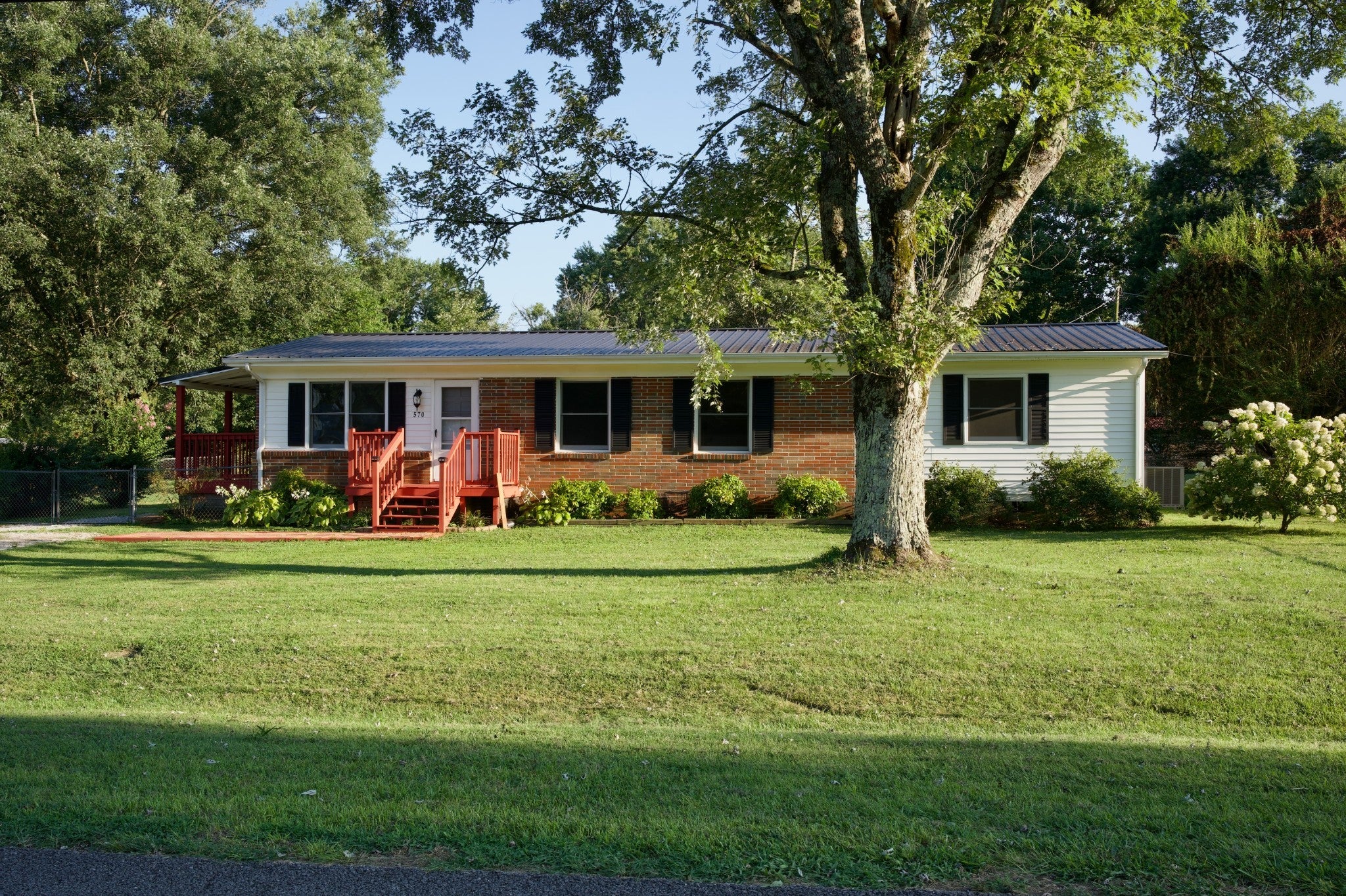 Photo of Listing #2964042