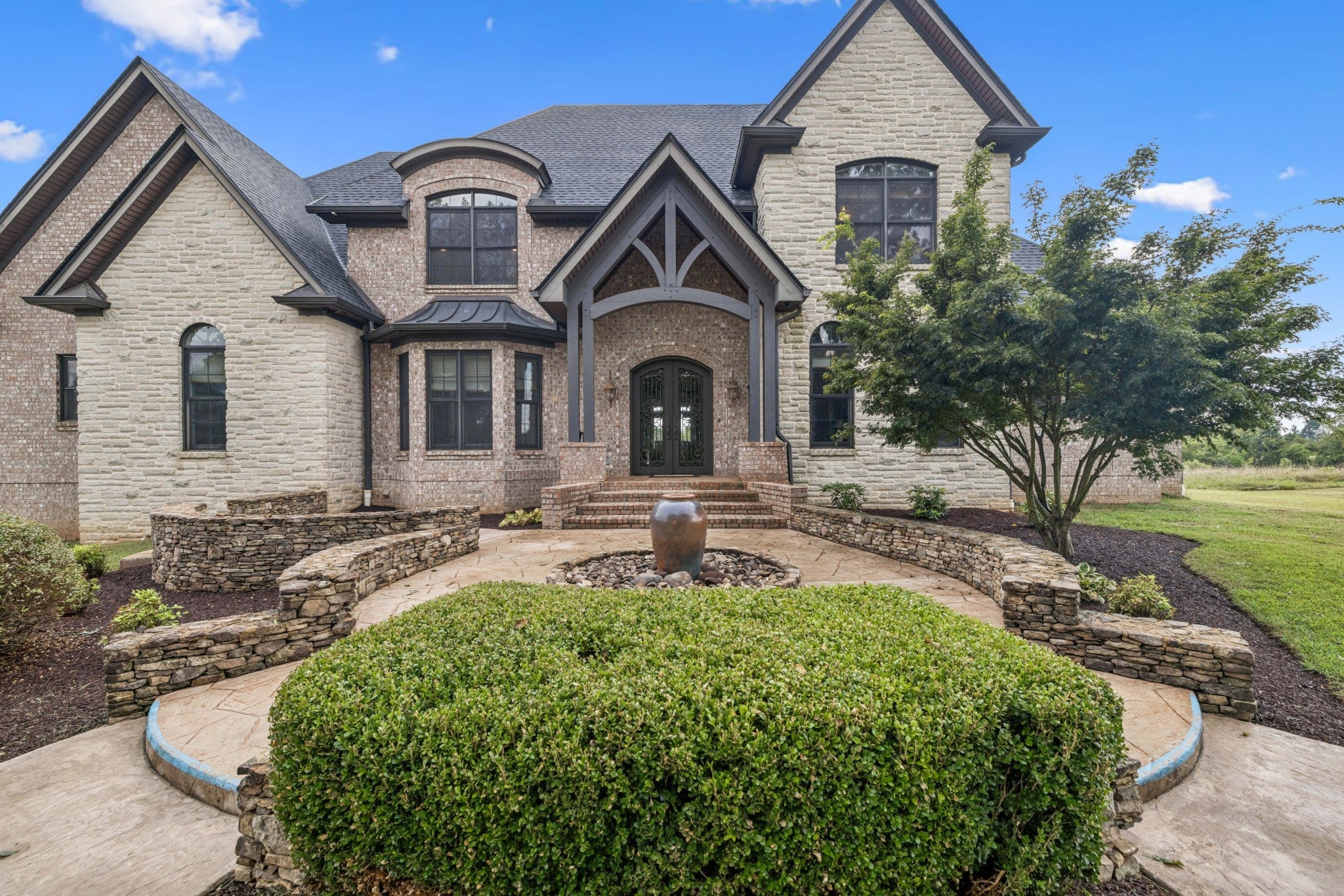 Photo of Listing #2964237