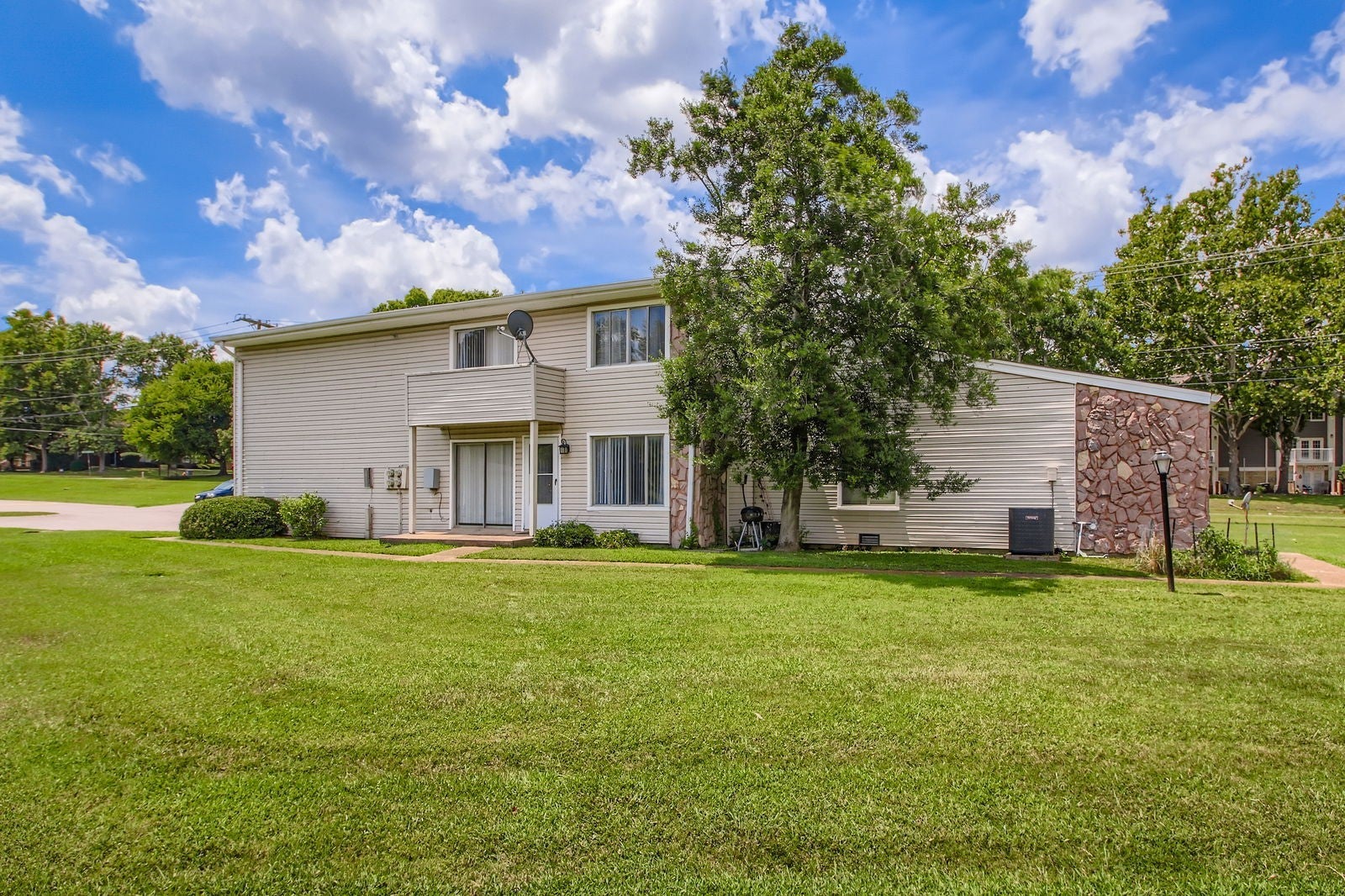 Photo of Listing #2964537