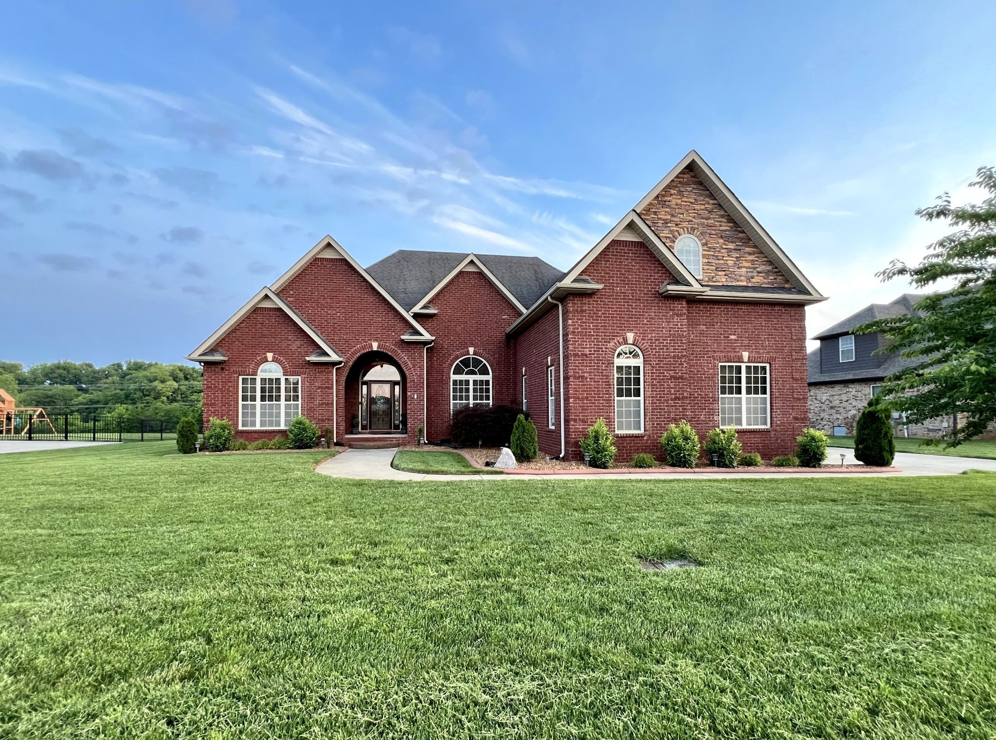 Photo of Listing #2964564