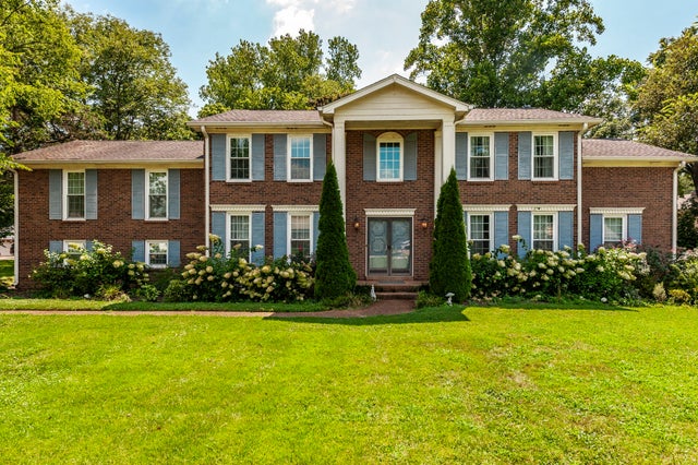 226 Baltusrol Rd, Franklin