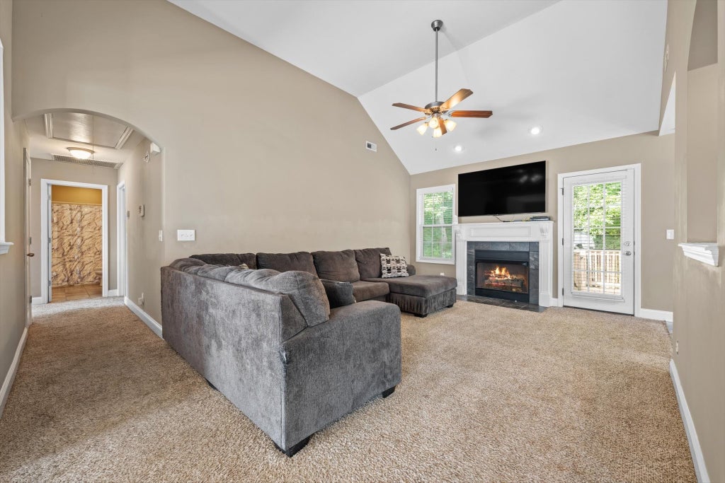 1245 Meachem Dr, Clarksville