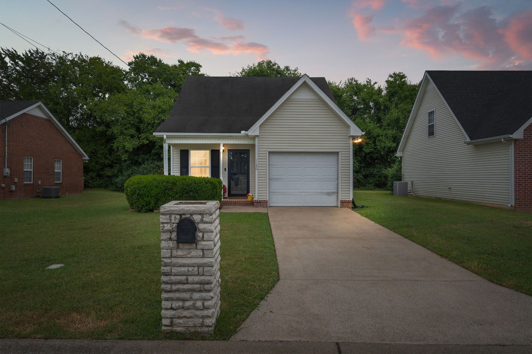 Photo of Listing #2964896