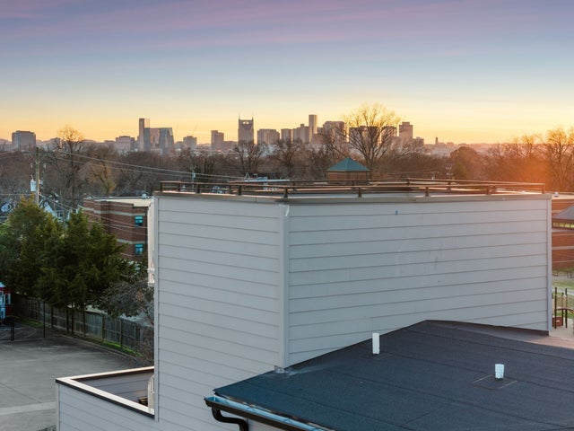 1008 Douglas Ave + 1000 & 996, Nashville